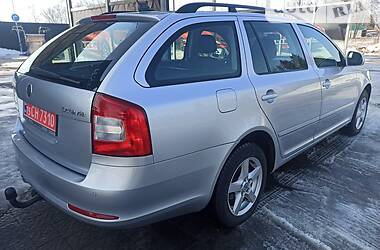 Универсал Skoda Octavia 2010 в Самборе