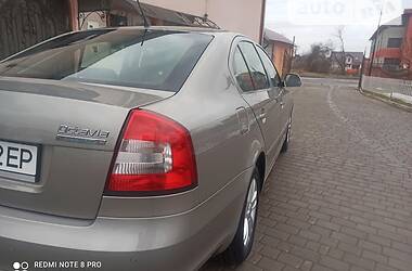 Седан Skoda Octavia 2011 в Коломые