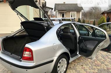 Седан Skoda Octavia 2008 в Луцке