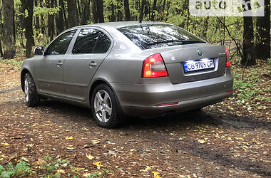 Хэтчбек Skoda Octavia 2011 в Чернигове