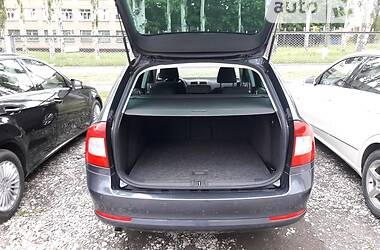 Универсал Skoda Octavia 2010 в Покровске