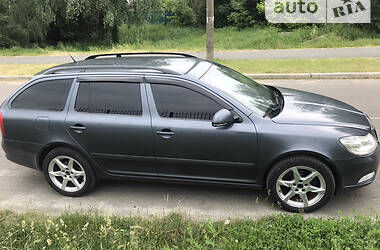 Универсал Skoda Octavia 2011 в 