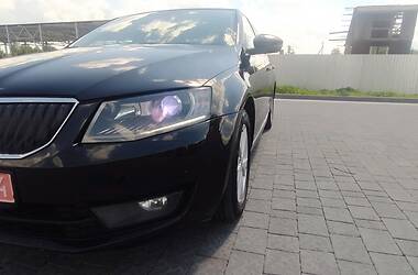 Седан Skoda Octavia 2014 в Надворной