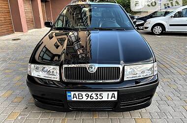 Универсал Skoda Octavia 2003 в Виннице