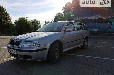 Универсал Skoda Octavia 2004 в Черкассах