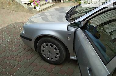 Лифтбек Skoda Octavia 2003 в Львове