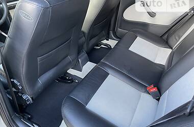 Универсал Skoda Octavia 2003 в 