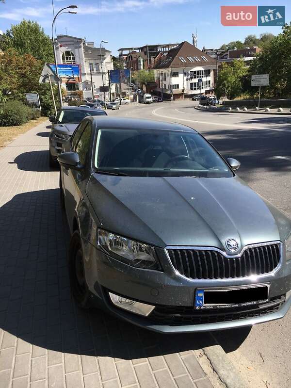 Лифтбек Skoda Octavia 2016 в 