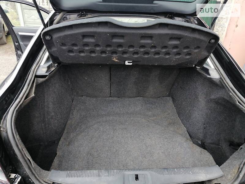 Хэтчбек Skoda Octavia 2010 в 