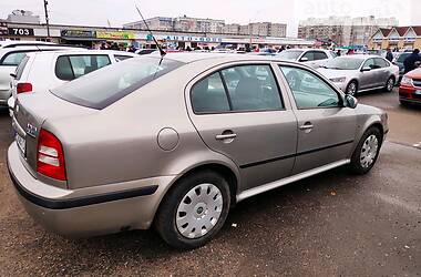 Лифтбек Skoda Octavia 2009 в Черкассах