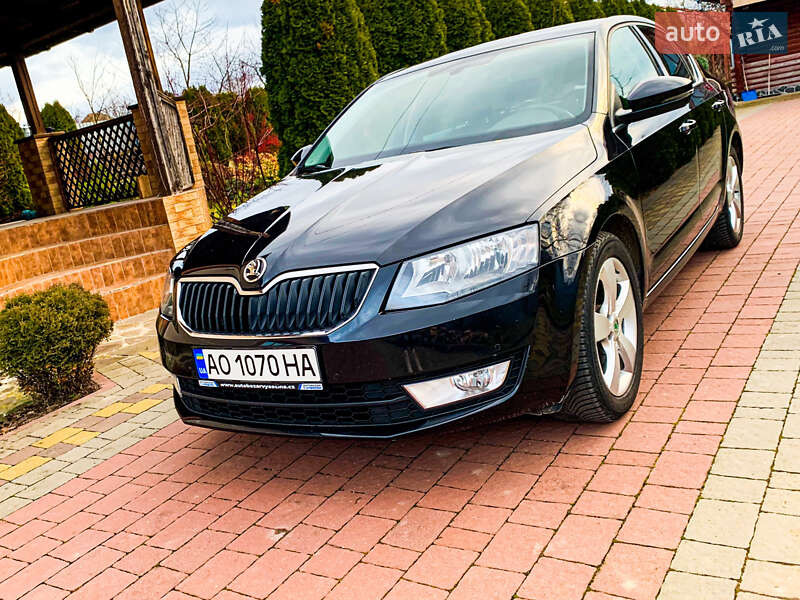 Лифтбек Skoda Octavia 2015 в Мукачево