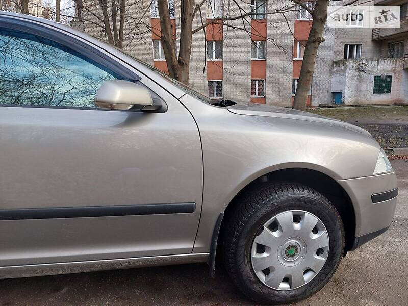 Лифтбек Skoda Octavia 2007 в Львове