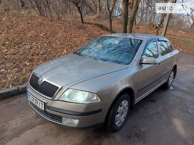 Лифтбек Skoda Octavia 2007 в Львове