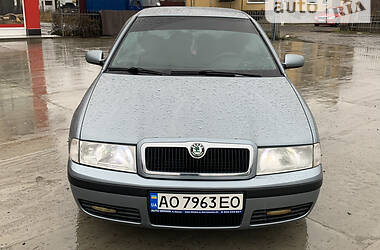 Лифтбек Skoda Octavia 2004 в Тячеве