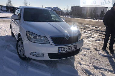 Лифтбек Skoda Octavia 2012 в Тячеве