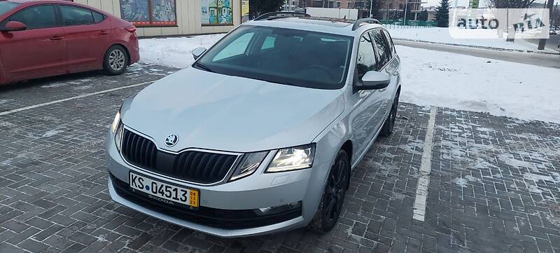 Универсал Skoda Octavia 2017 в Киеве