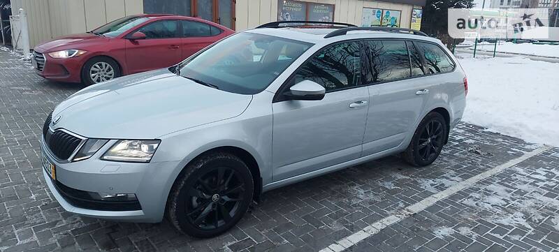 Универсал Skoda Octavia 2017 в Киеве
