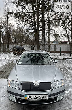 Седан Skoda Octavia 2008 в Тернополе