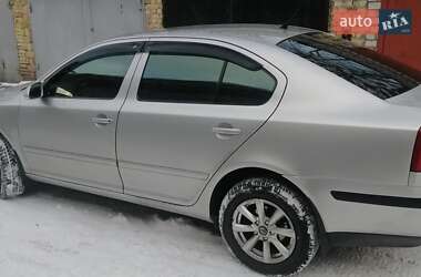 Хэтчбек Skoda Octavia 2005 в Киеве