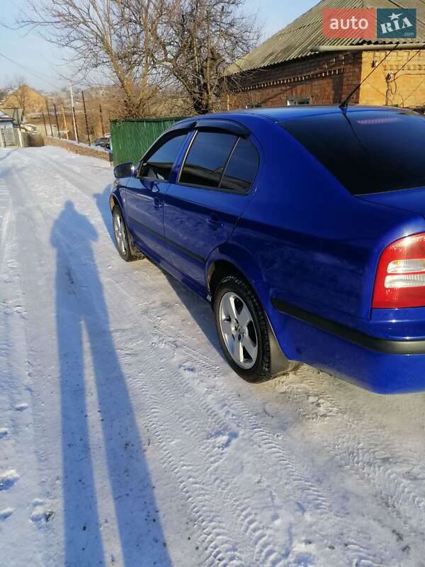Хетчбек Skoda Octavia 2004 в Кропивницькому