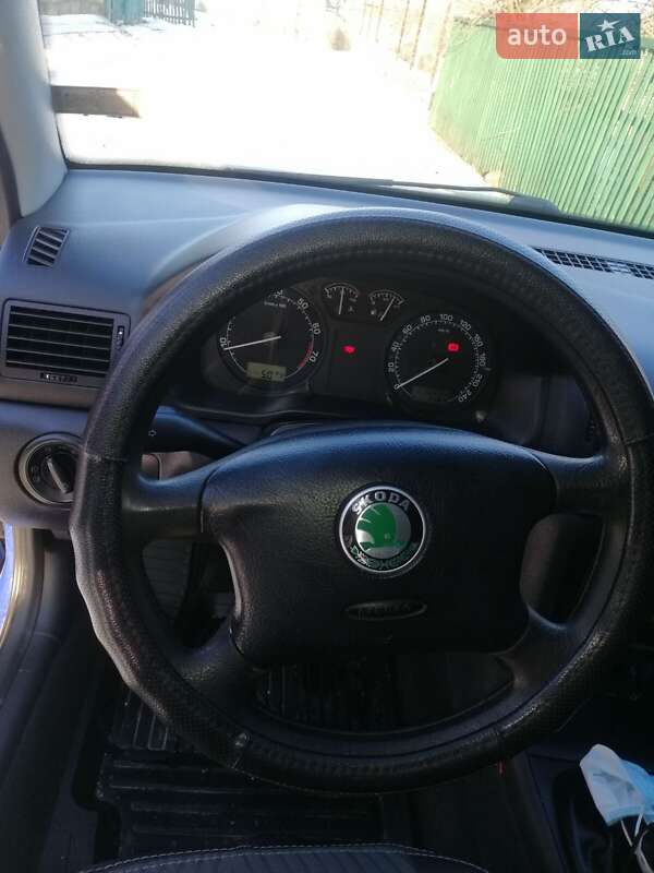 Хетчбек Skoda Octavia 2004 в Кропивницькому