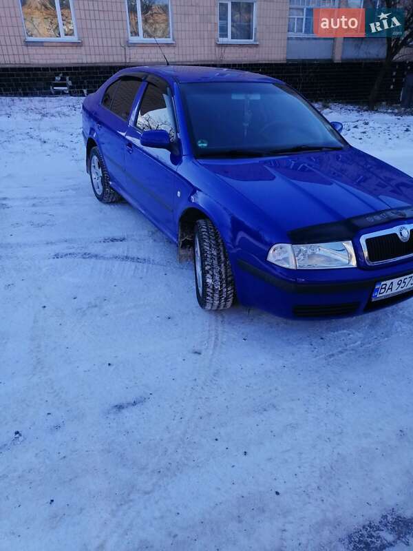 Хетчбек Skoda Octavia 2004 в Кропивницькому