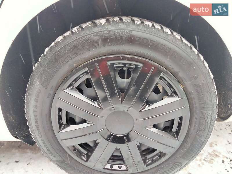 Універсал Skoda Octavia 2011 в Ірпені