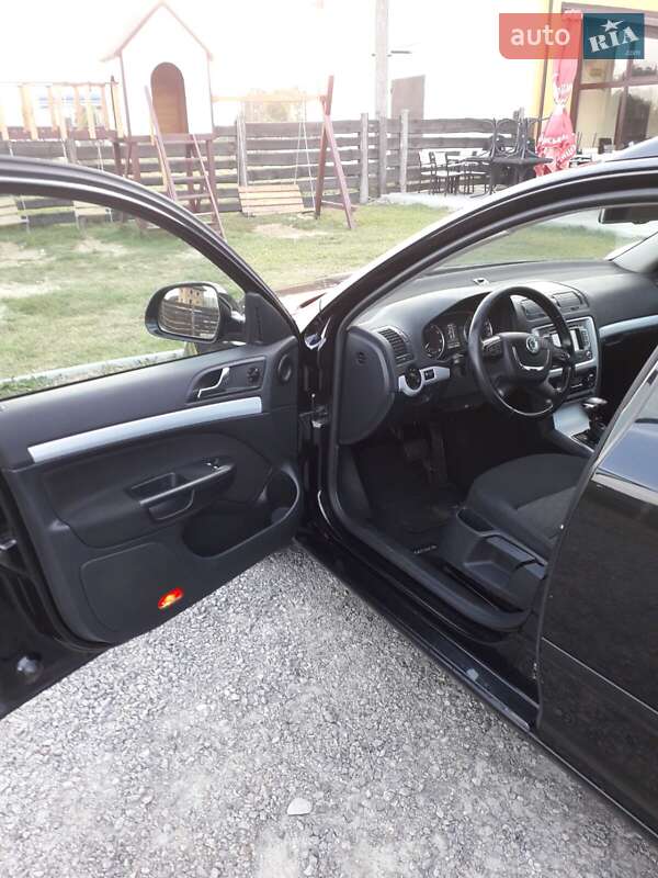 Универсал Skoda Octavia 2011 в Радехове фото 18 Универсал Skoda Octavia 2011 в Радехове
