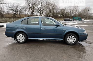 Лифтбек Skoda Octavia 2003 в Луцке