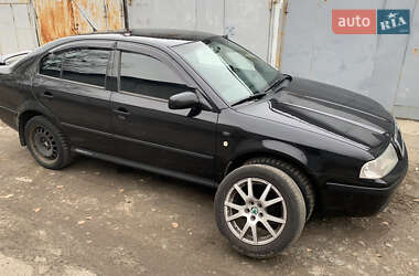 Хетчбек Skoda Octavia 2003 в Києві