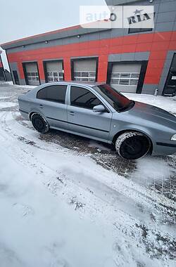 Седан Skoda Octavia 2005 в Запорожье
