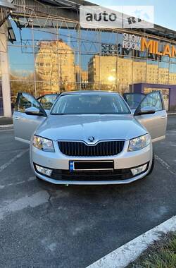 Ліфтбек Skoda Octavia 2015 в Запоріжжі