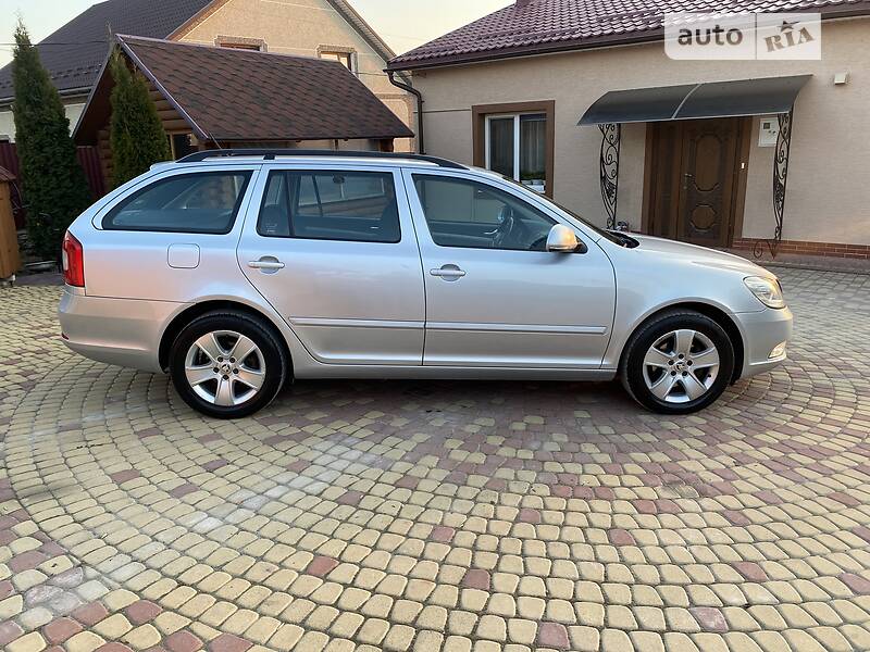 Универсал Skoda Octavia 2011 в Тернополе