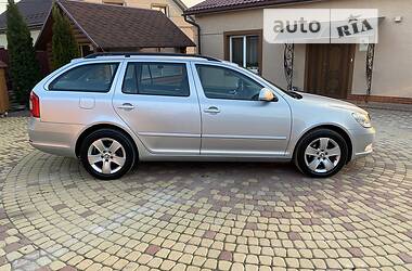 Універсал Skoda Octavia 2011 в 