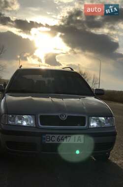 Универсал Skoda Octavia 2006 в Самборе