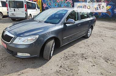 Универсал Skoda Octavia 2009 в Луцке