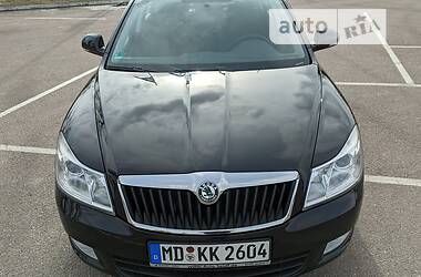 Седан Skoda Octavia 2010 в 