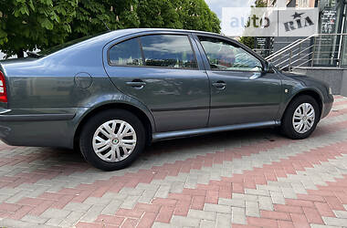 Лифтбек Skoda Octavia 2005 в Луцке