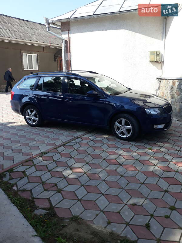 Універсал Skoda Octavia 2014 в Чернівцях