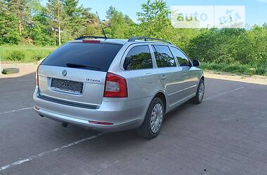 Универсал Skoda Octavia 2011 в Рожнятове