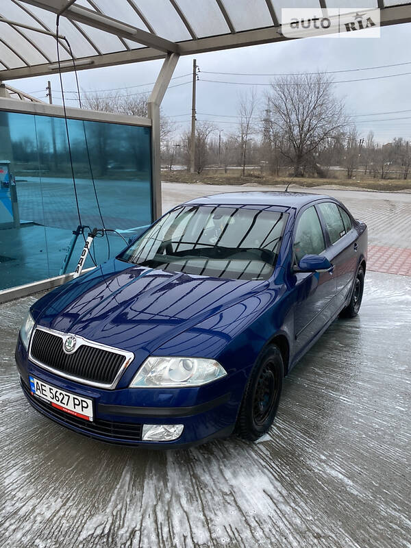 Лифтбек Skoda Octavia 2006 в 