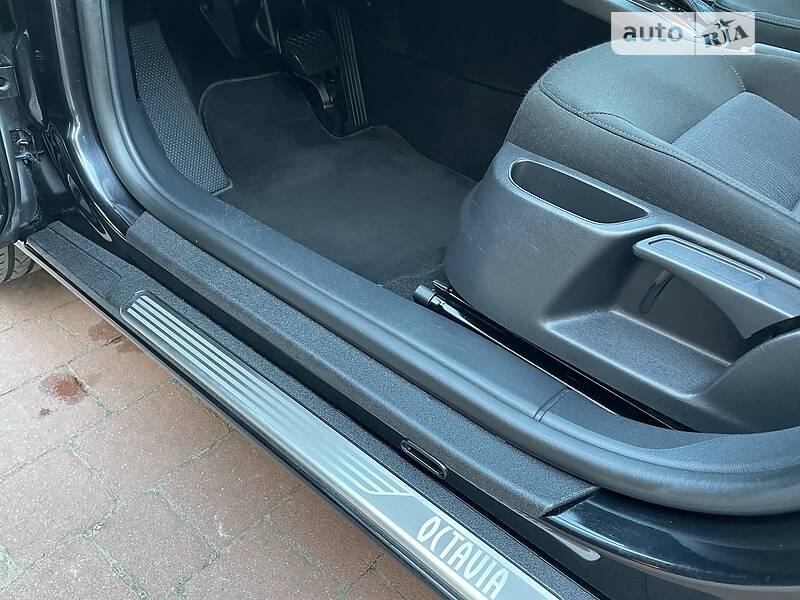 Хэтчбек Skoda Octavia 2007 в Стрые