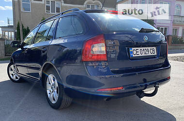 Універсал Skoda Octavia 2012 в Чернівцях