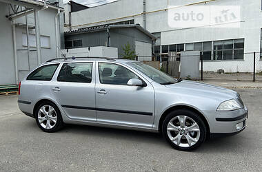 Универсал Skoda Octavia 2007 в Виннице