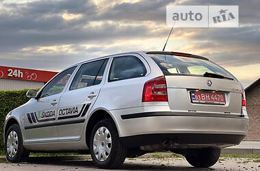 Универсал Skoda Octavia 2009 в Косове