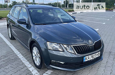 Универсал Skoda Octavia 2017 в Киеве