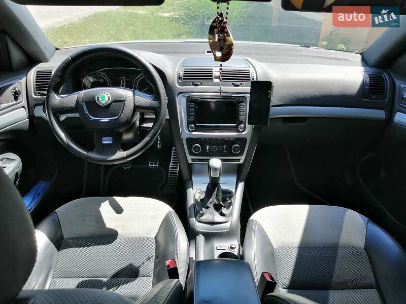 Универсал Skoda Octavia 2011 в Берегово