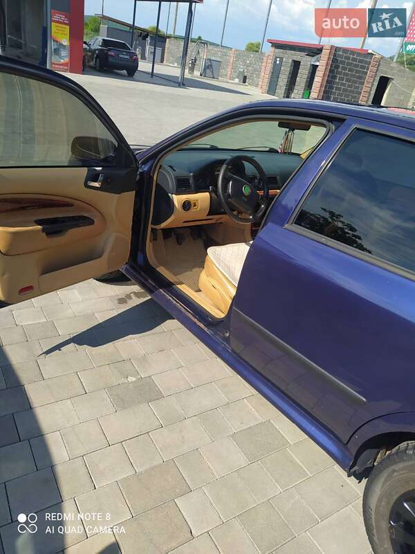 Ліфтбек Skoda Octavia 2000 в Виноградові