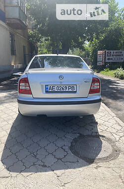 Лифтбек Skoda Octavia 2008 в Кривом Роге