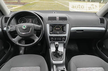 Универсал Skoda Octavia 2011 в 